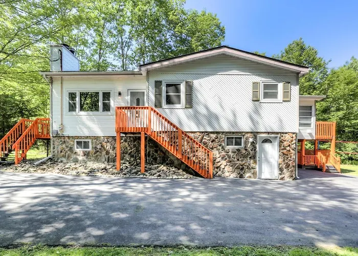 Simply Stunning 4Bd House Among Lakes With Gameroom & Sauna