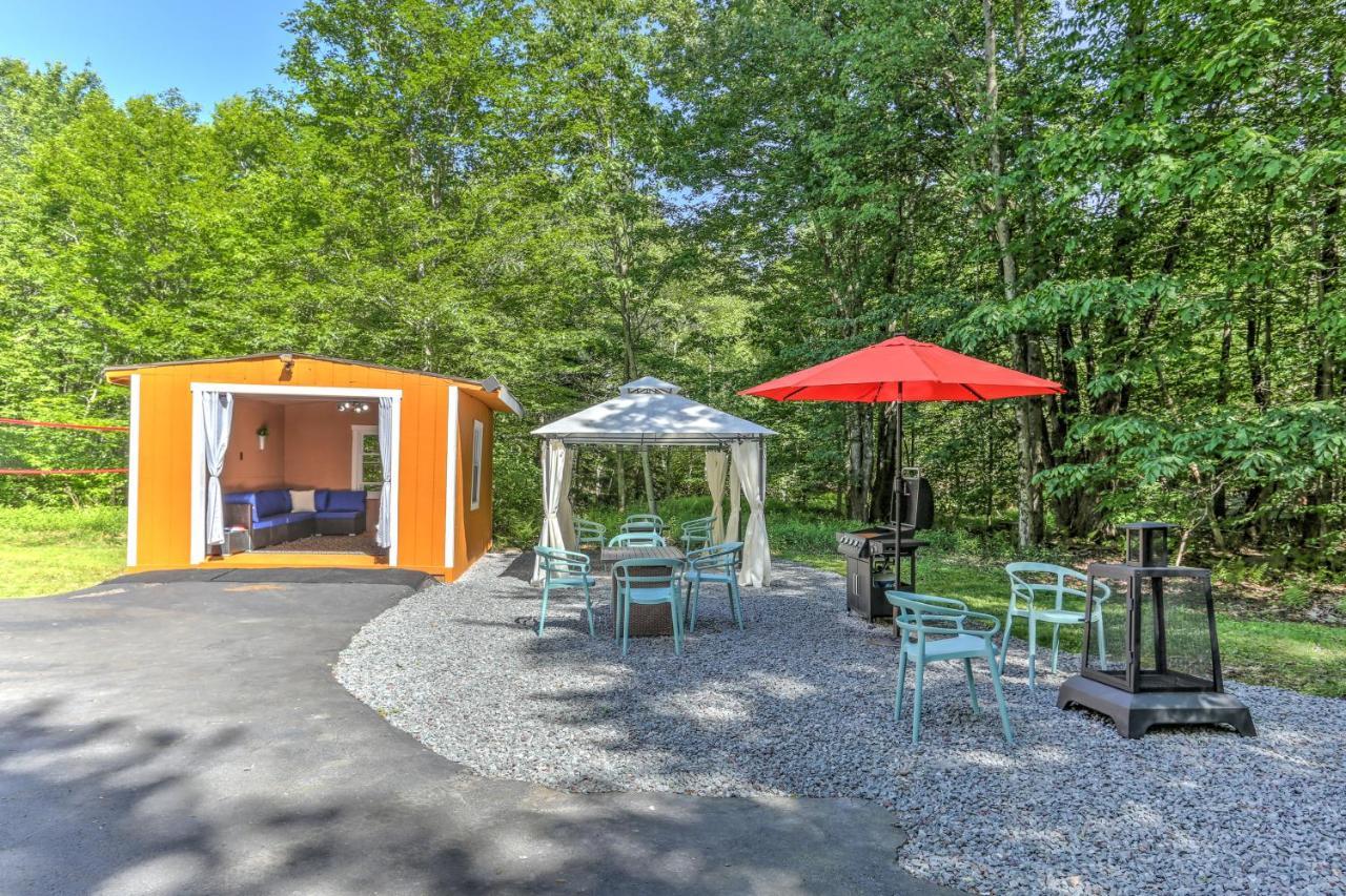 Simply Stunning 4bd House Among Lakes With Gameroom & Sauna * Pocono Summit