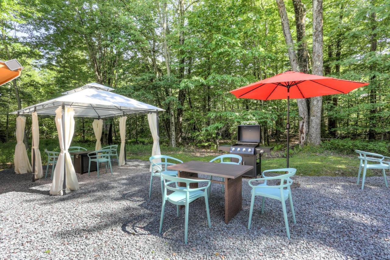 Apartment Simply Stunning 4bd House Among Lakes With Gameroom & Sauna